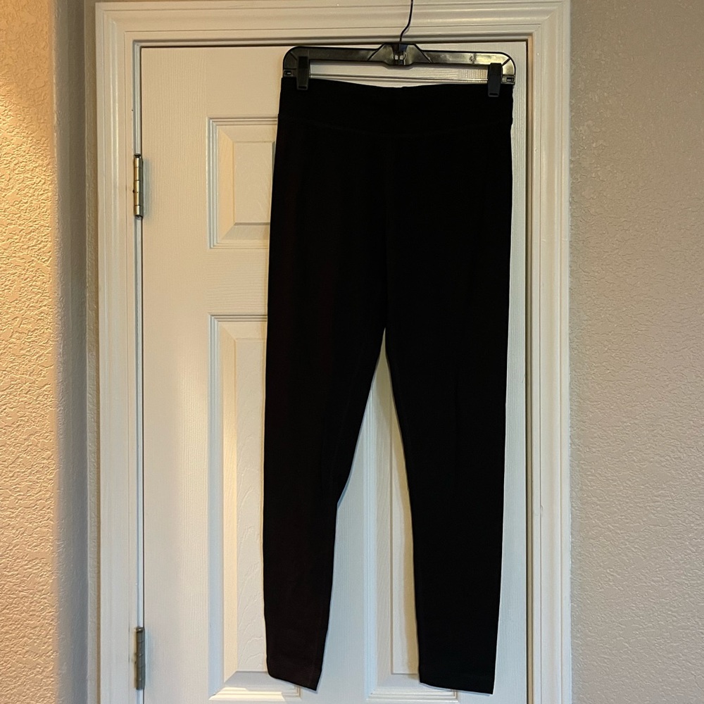 Black leggings